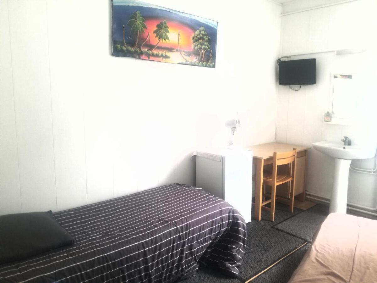 Hotel Le Tram Fontaine  Екстериор снимка